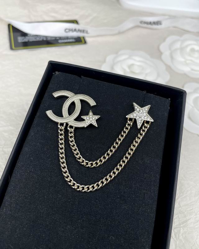 Chanel Brooch 1lyx34